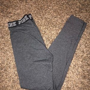 Victoria’s Secret Pink leggings